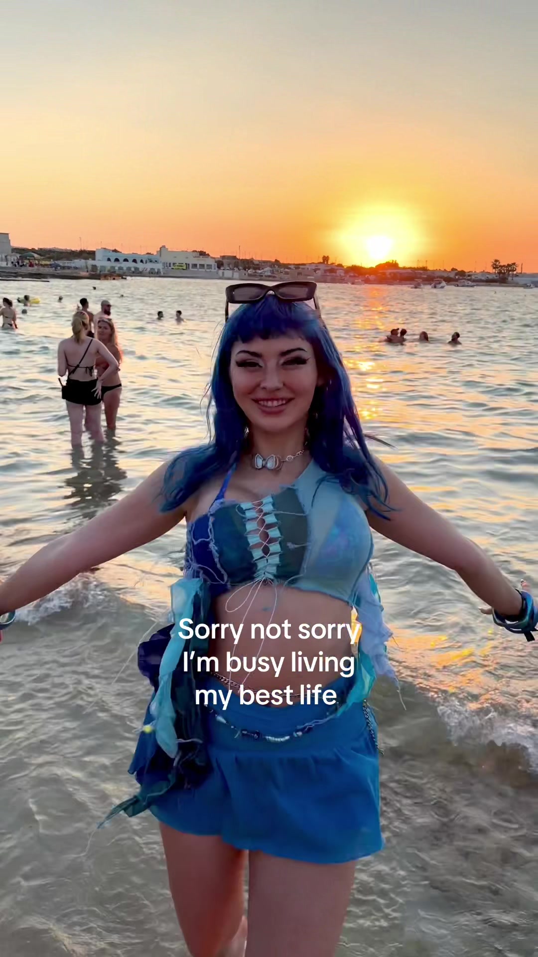 @Jewelz Blu