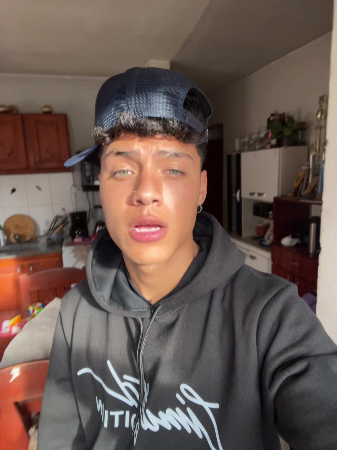 @𝘚𝘢𝘯𝘵𝘪𝘪𝘕𝘵𝘰𝘰