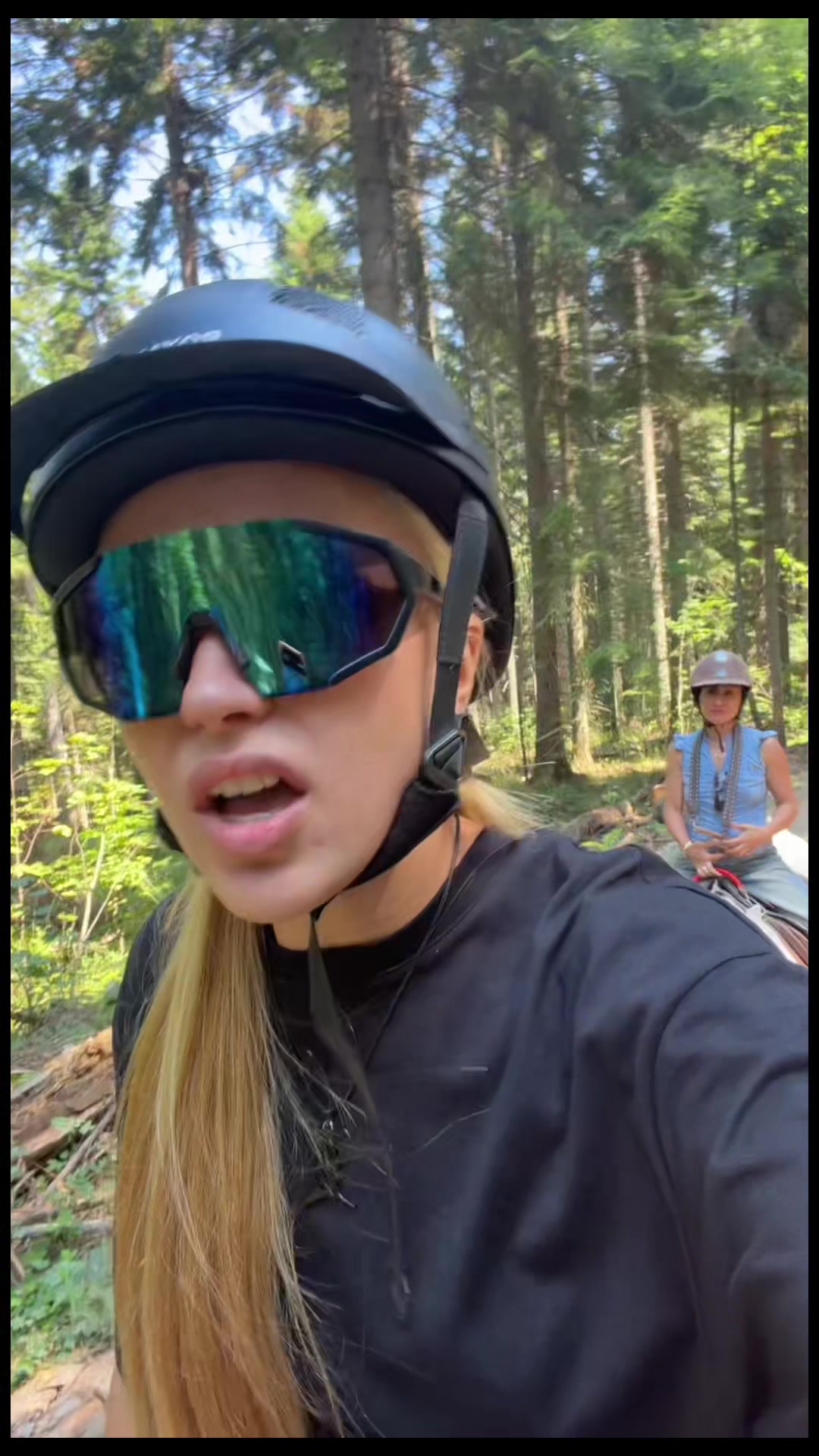 @🧡🤍𝓛𝓮𝔂𝓪🤍🧡