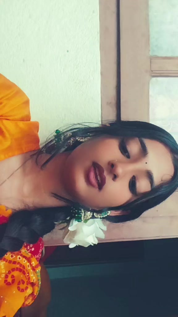 @आयु JHA✨🕊️