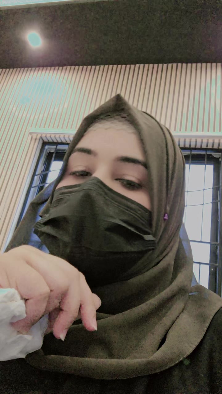 @Marŕÿ_QUêên🦋