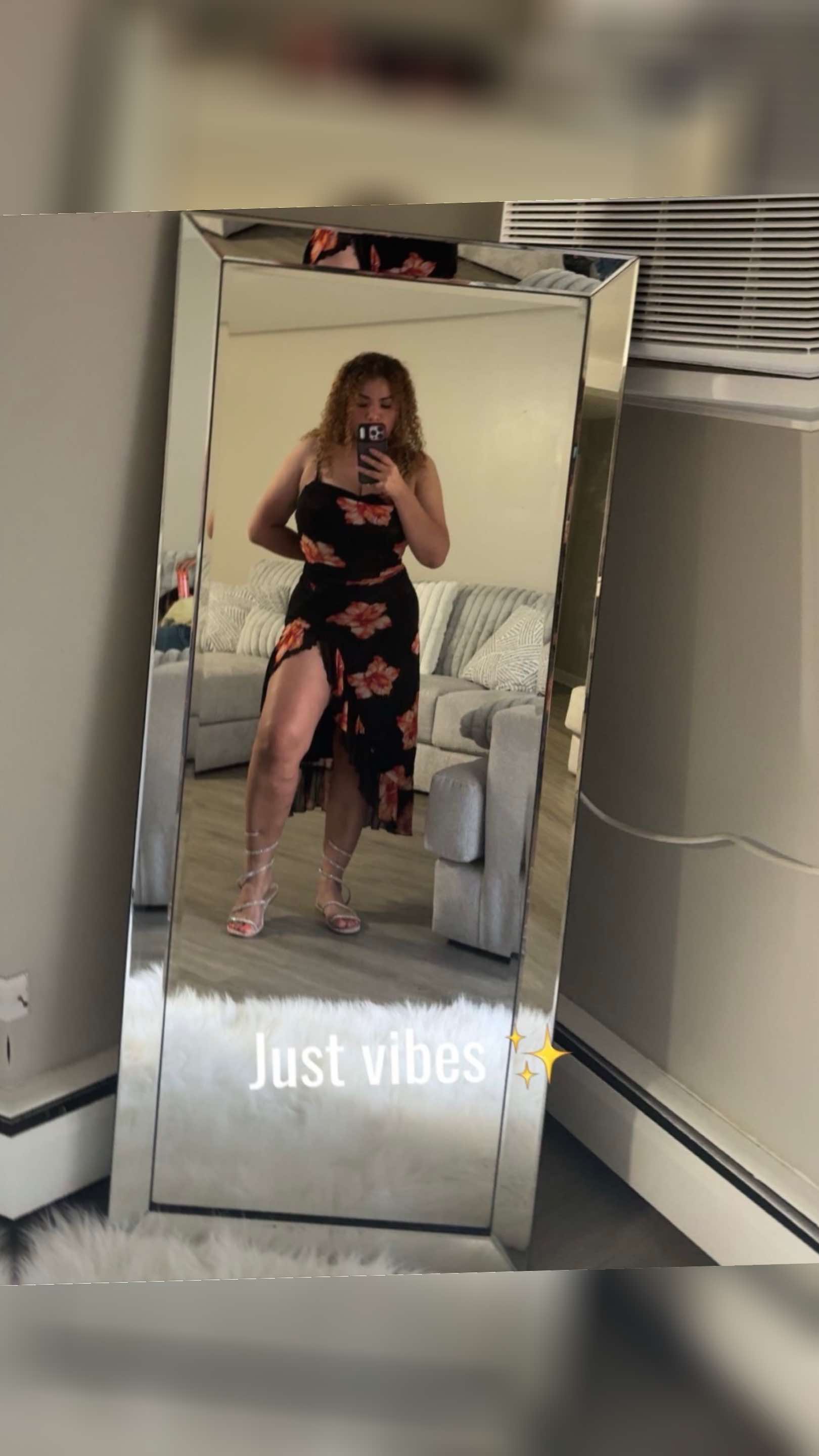 @Laurita Brito