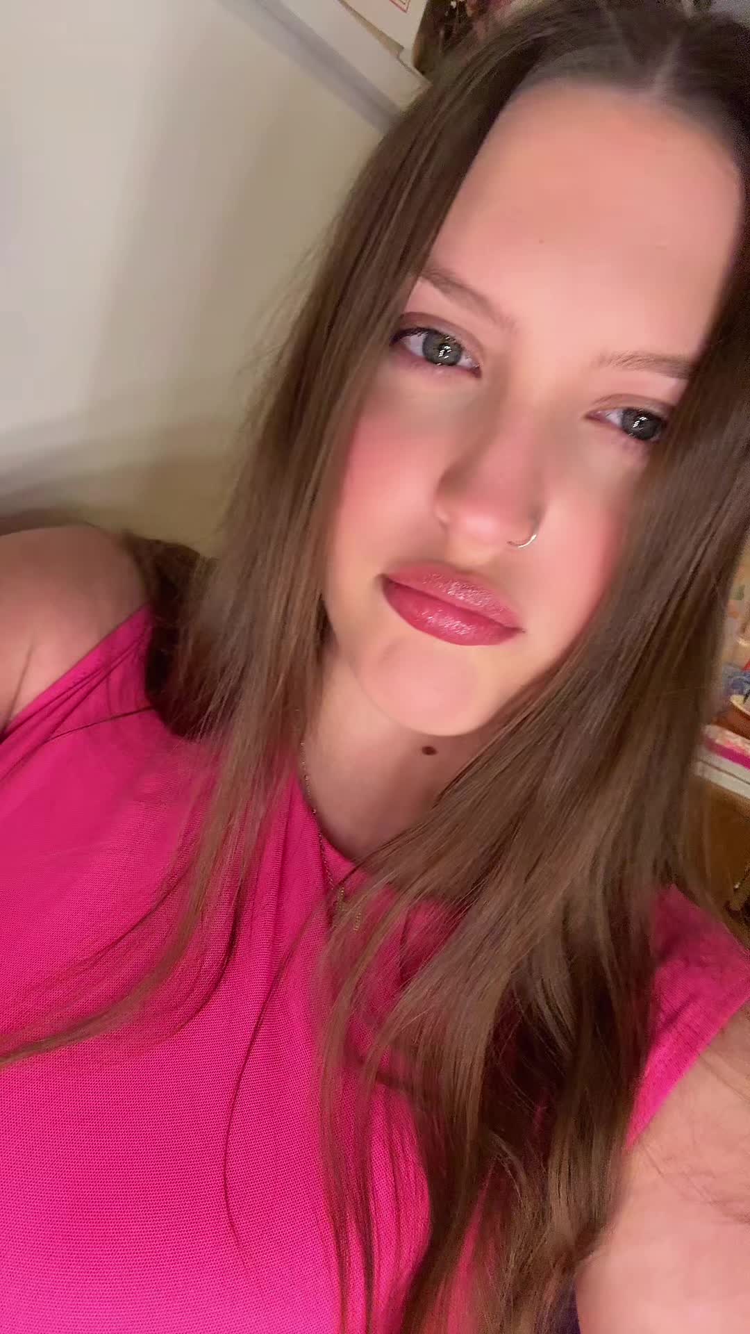 @Hayley 🦋✨