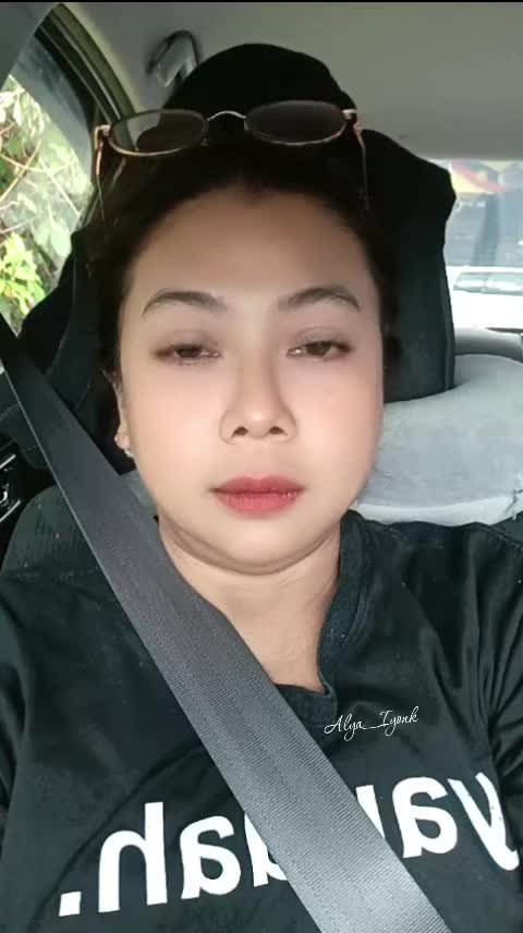 @Alya_Iyonk
