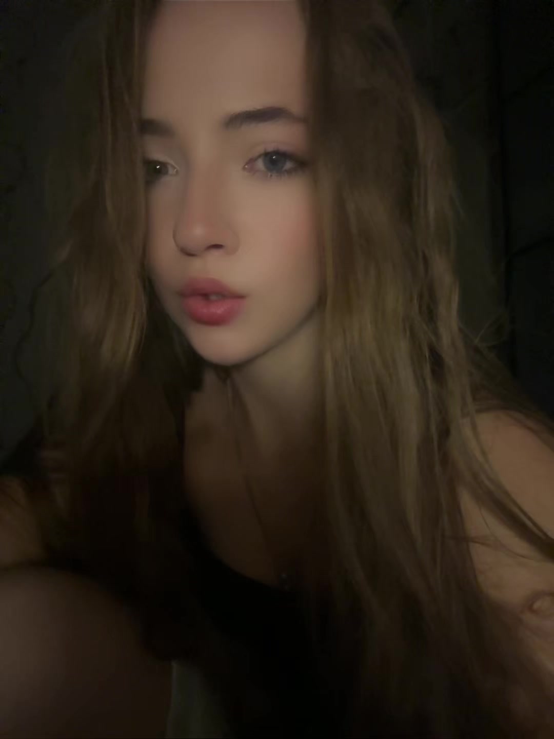 @<3