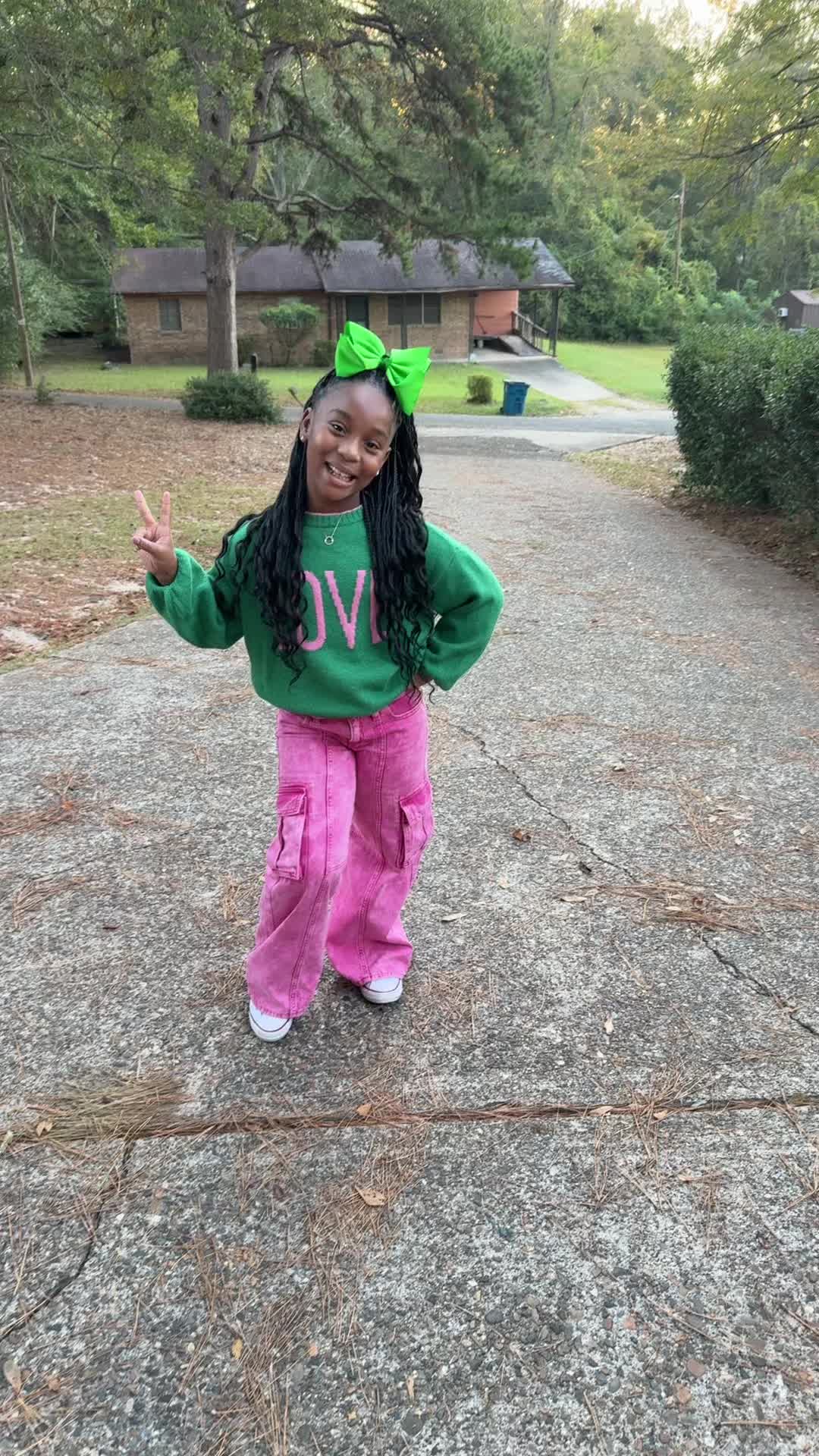 @FollowingDeonna
