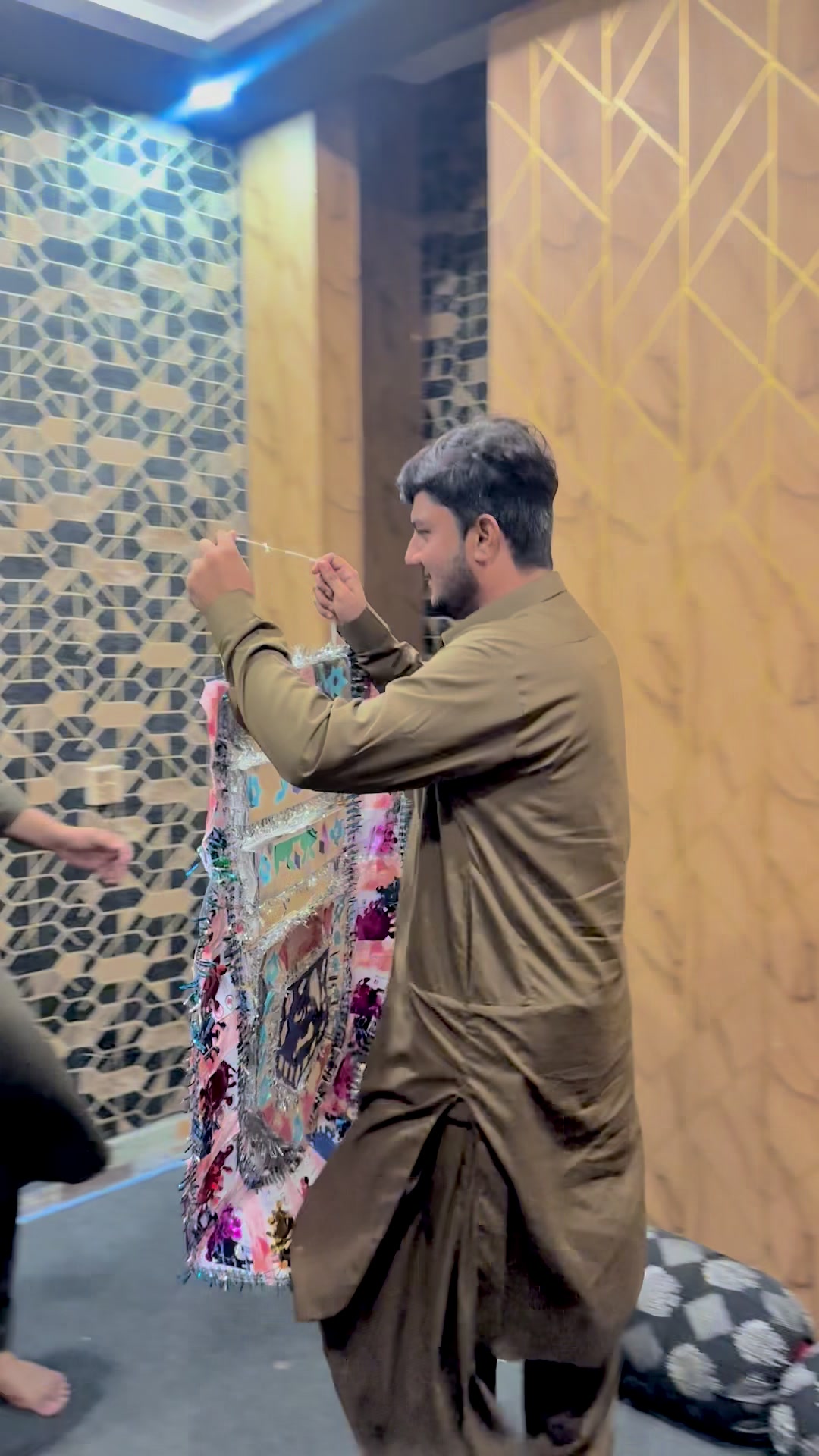 @Sardar Ali Hassan taherani