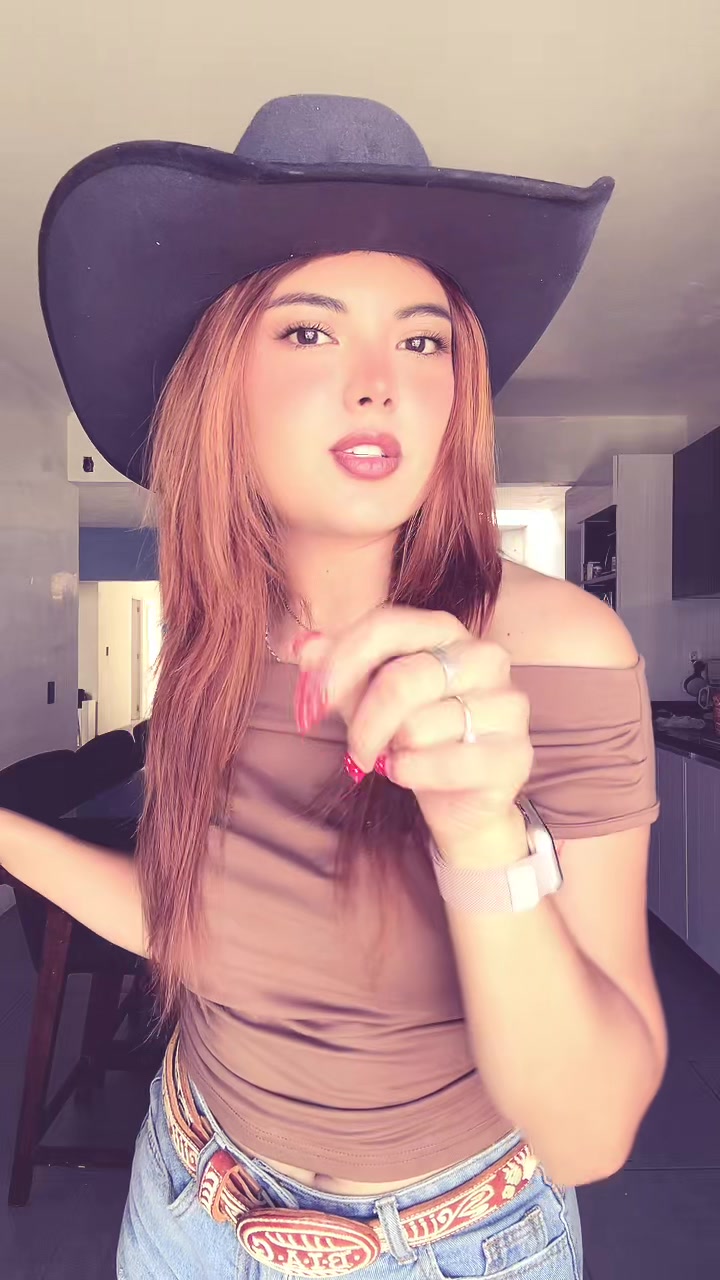 @Julissa Romero