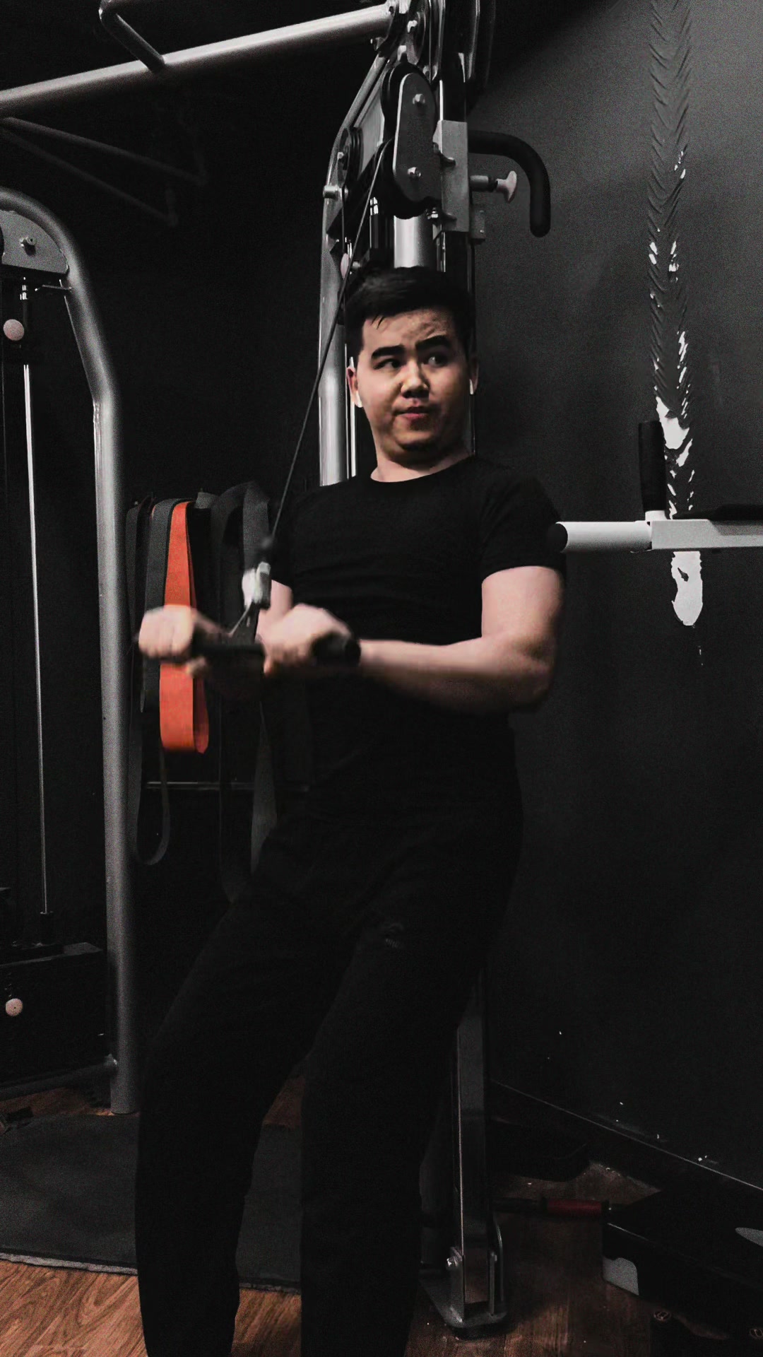 @Kazarmgym