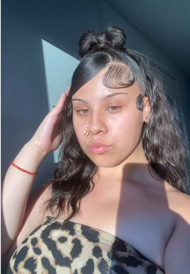 @👑