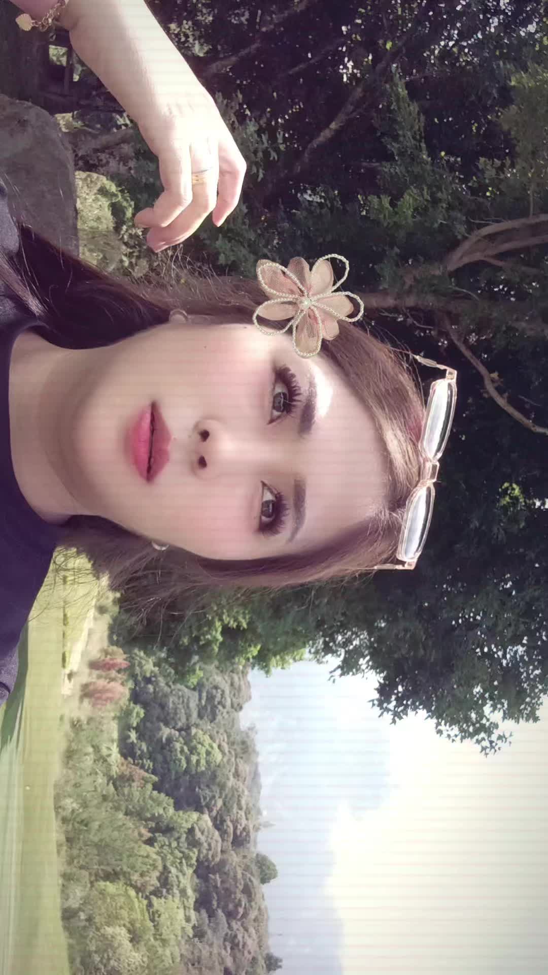 @FIONA AS ๐