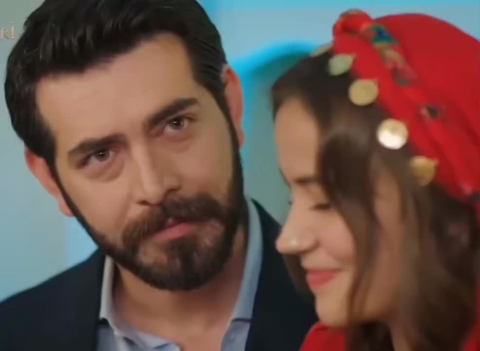 @Ayah Ozan