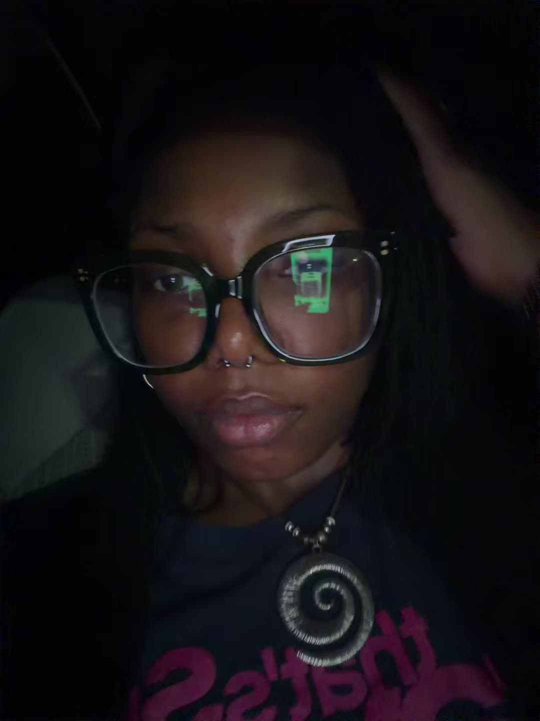 @IkIlookgoodasfhbu?