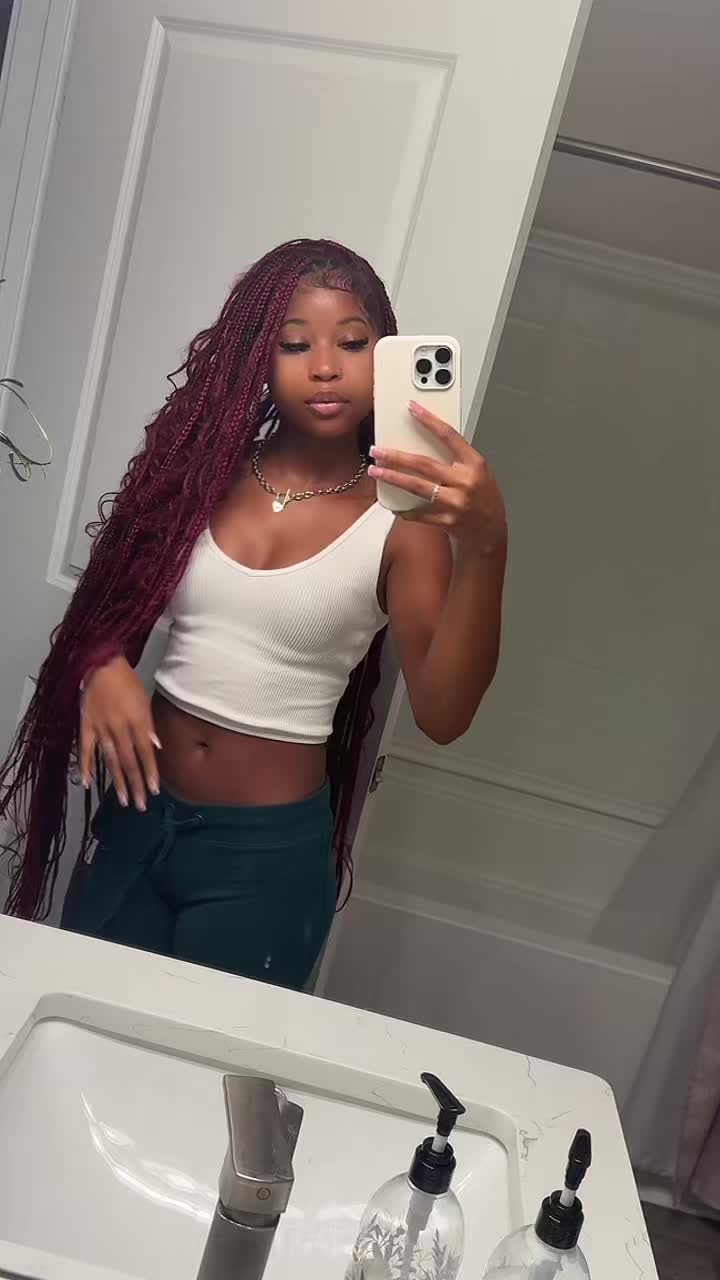 @thequeensarchivesssss