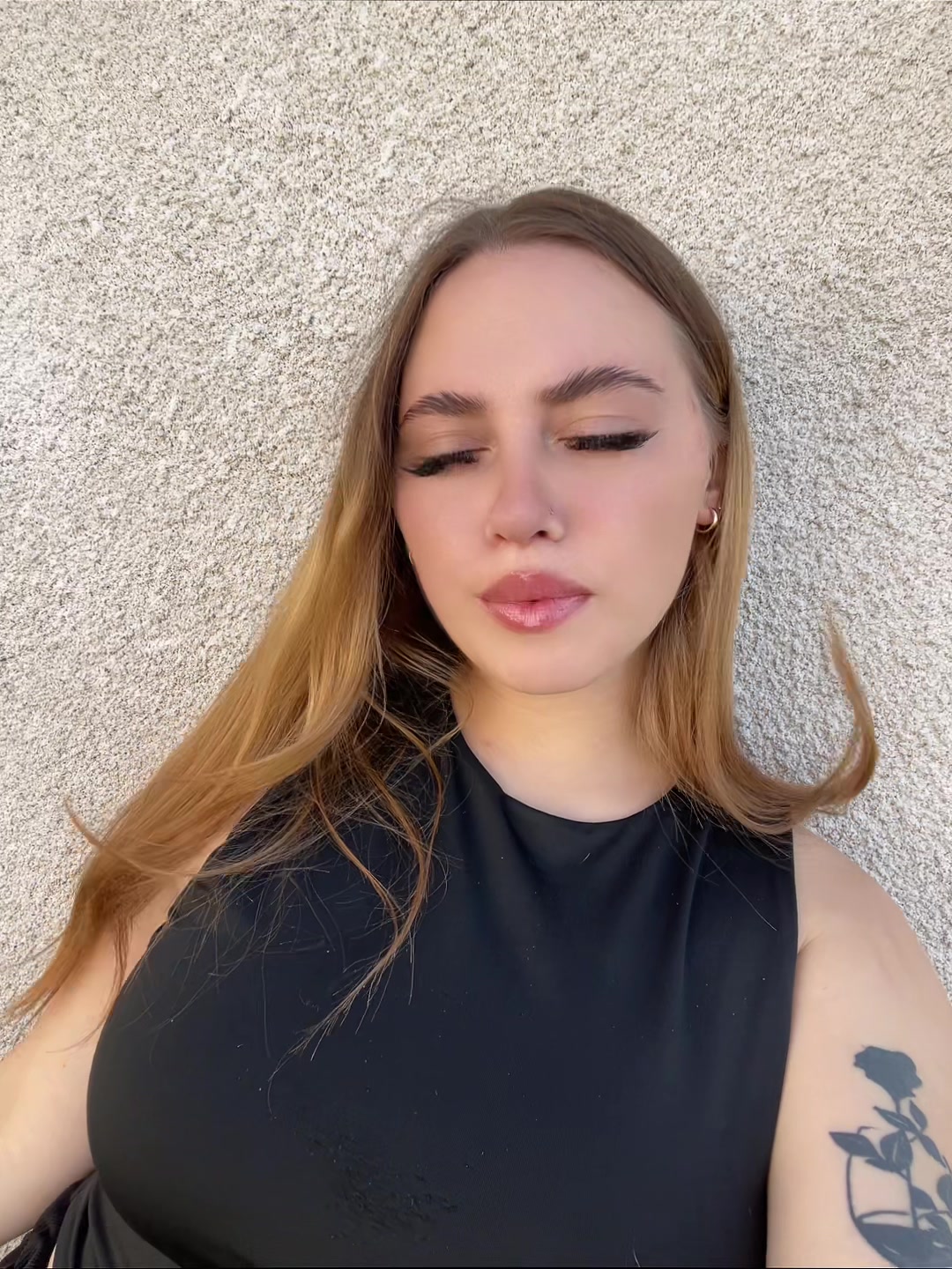 @Лиза