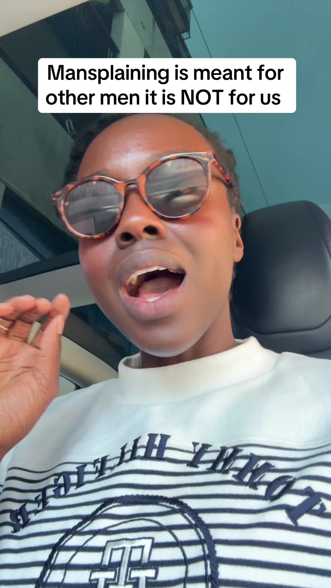 @AKOSIA