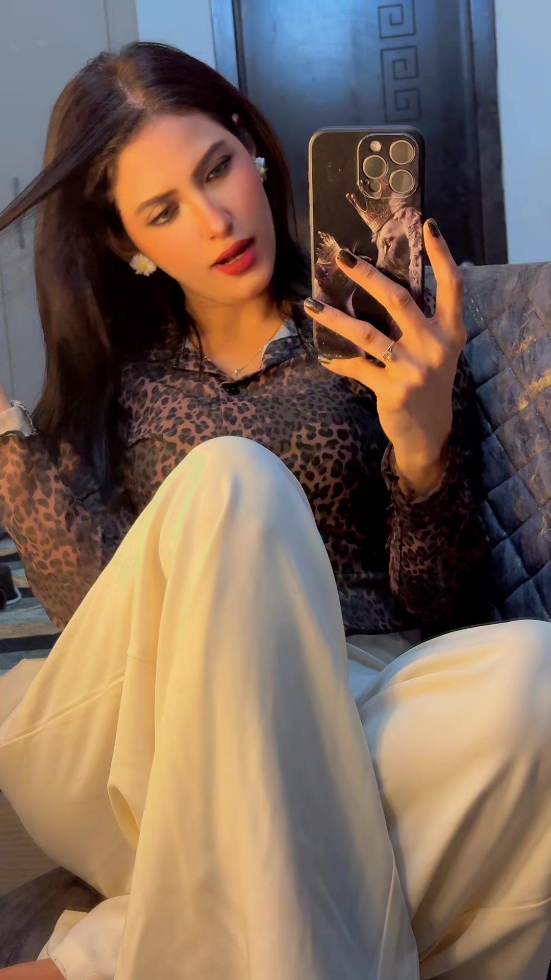 @Sahar_sheikh77