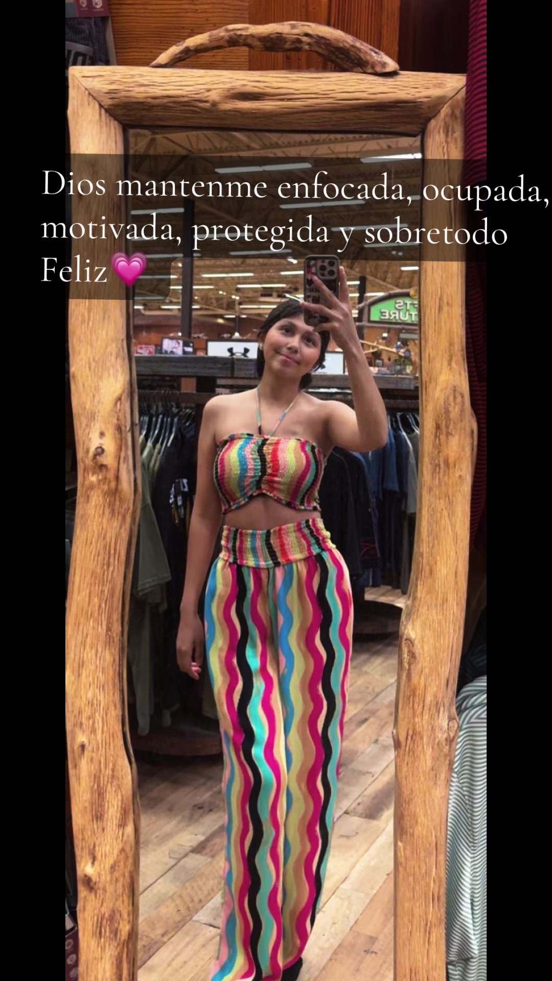 @Valeriaaaa🥀