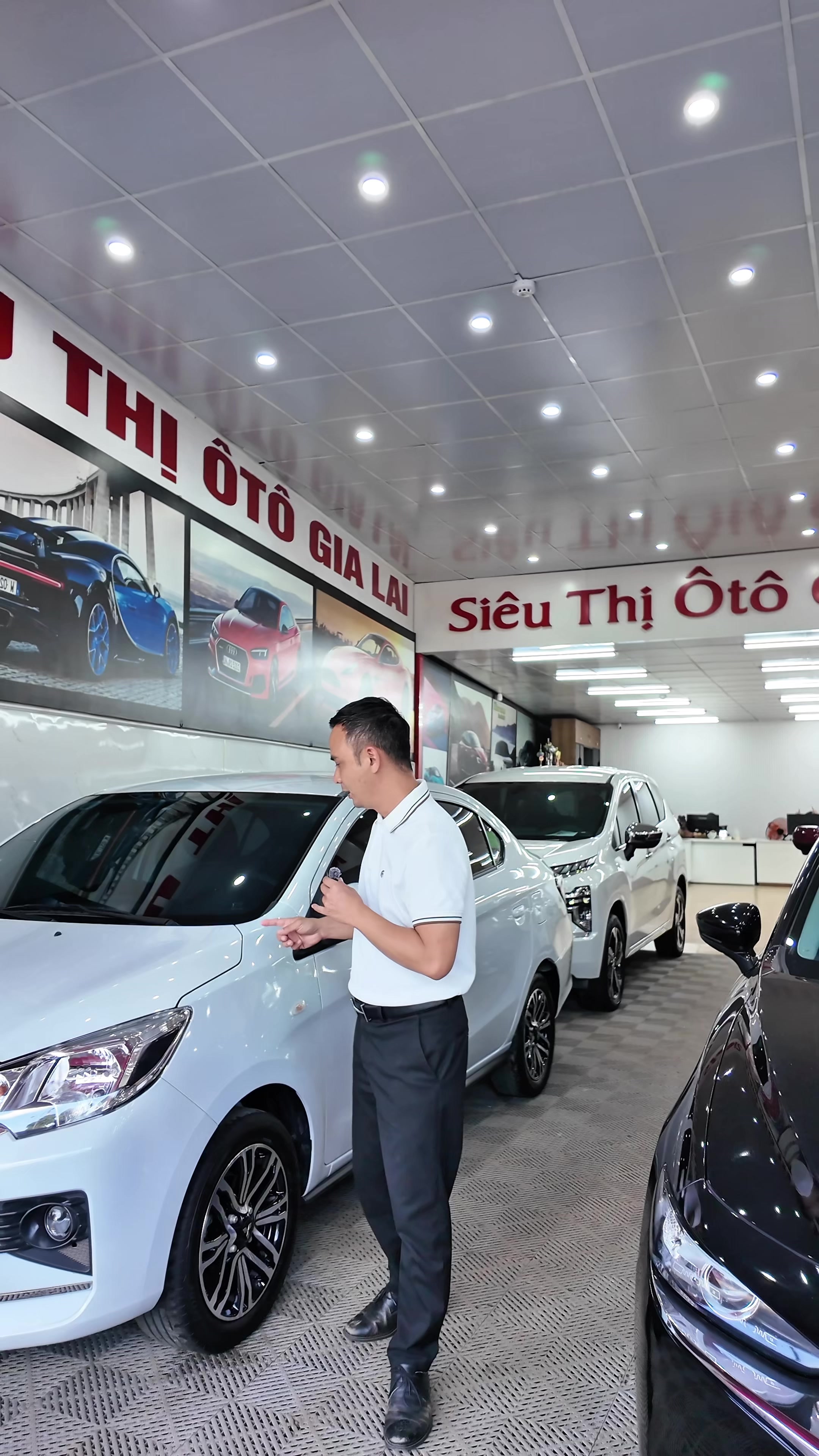 @CƯỜNG SIÊU THỊ ÔTÔ GIALAI