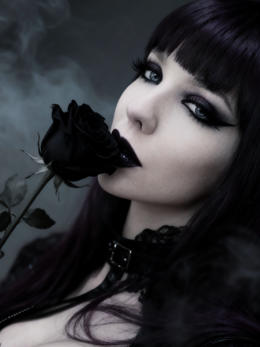 @🖤🩸🦇_VampireGothQueen_🦇🩸🖤