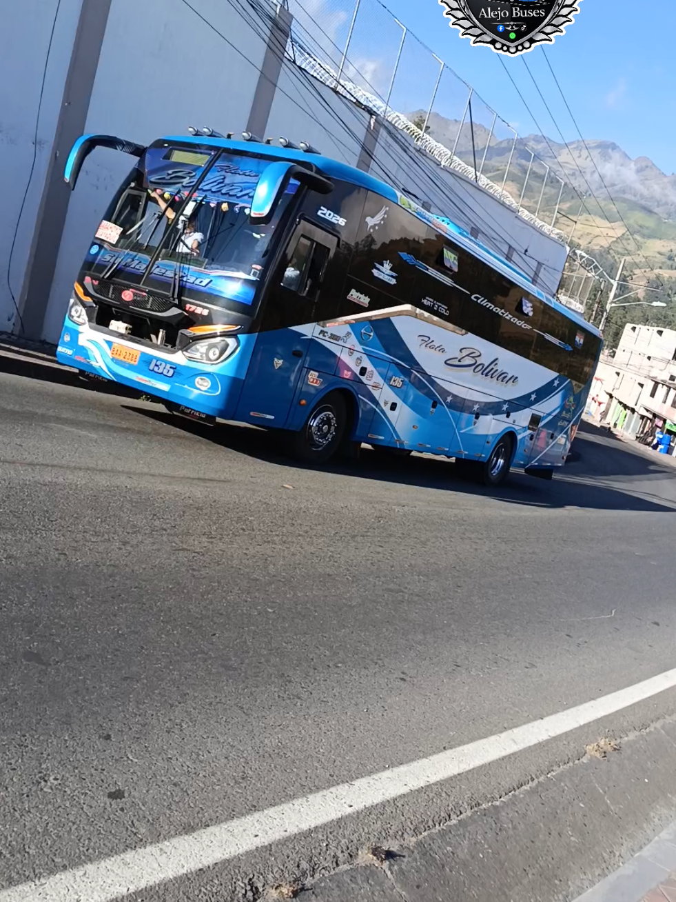 @Alejo_buses