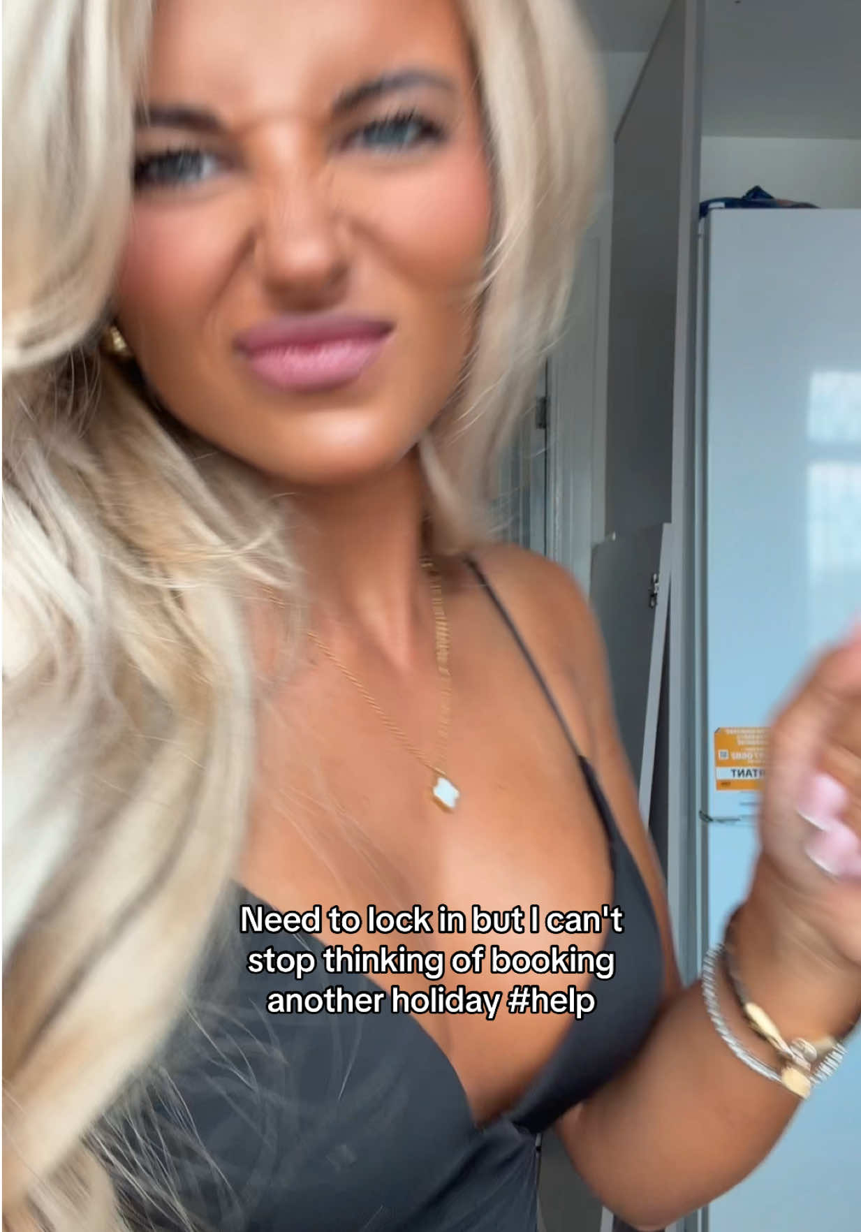 @KeiraEliseHampson🦋