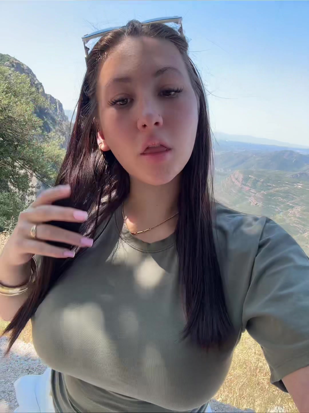@⚜️