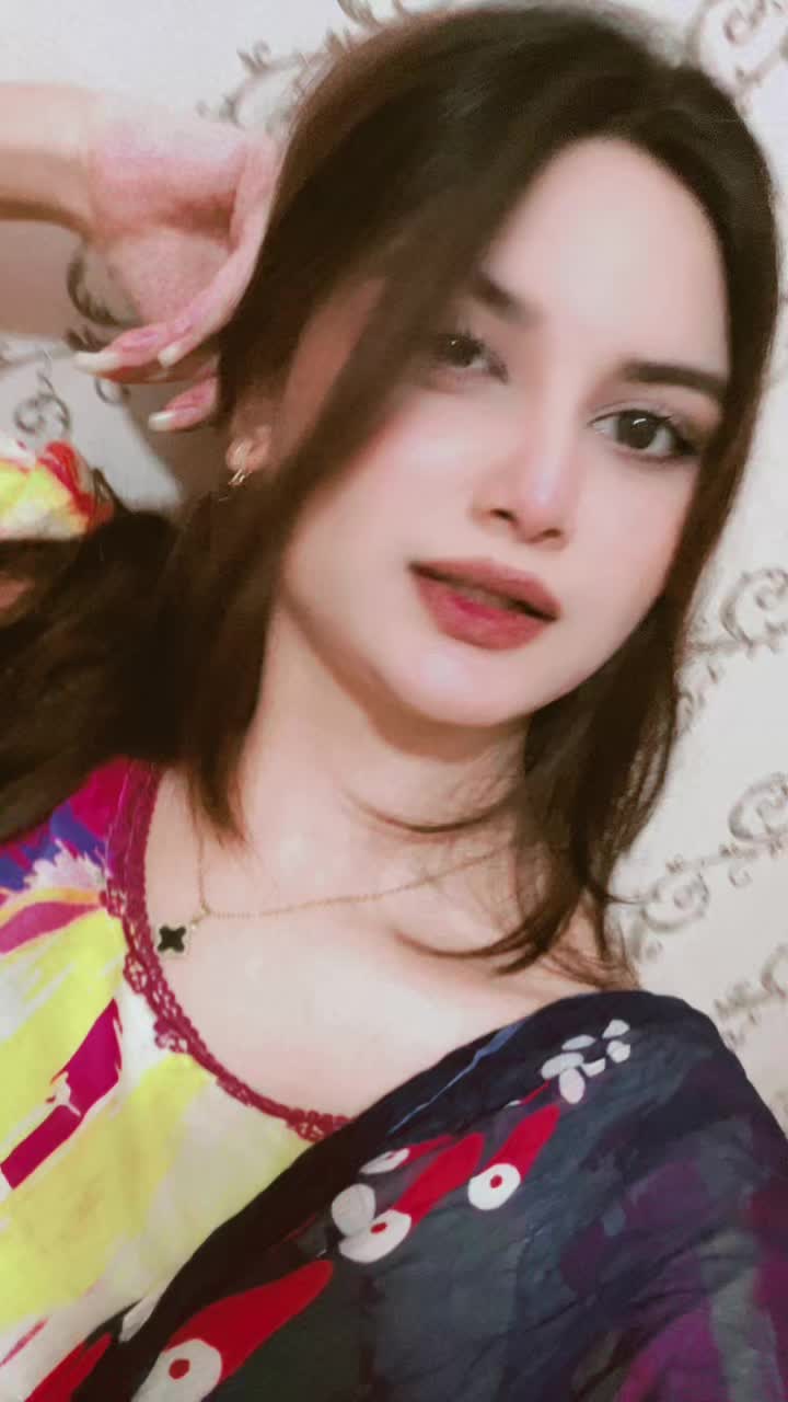 @Emaan🕊️✨