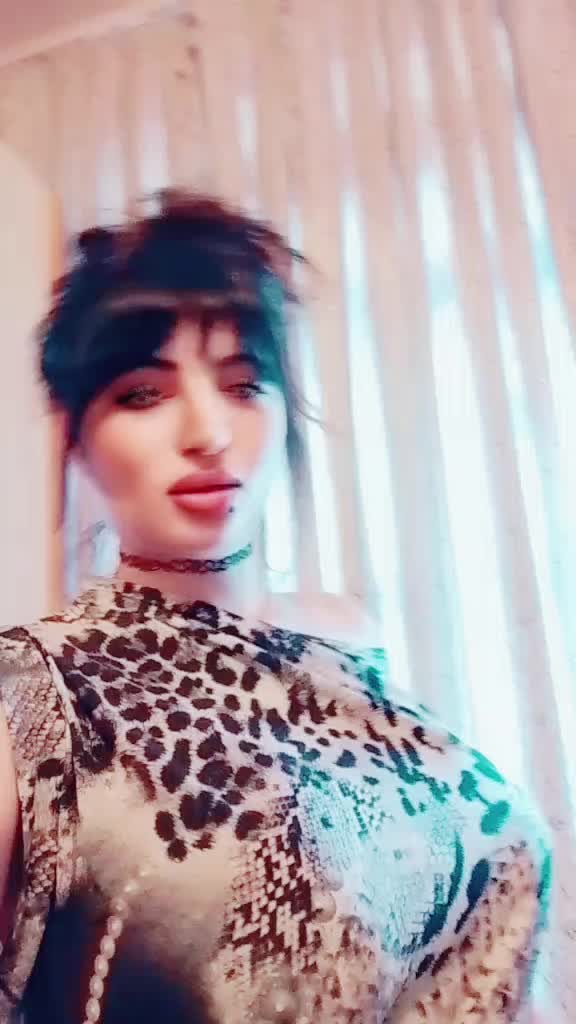 @aysha