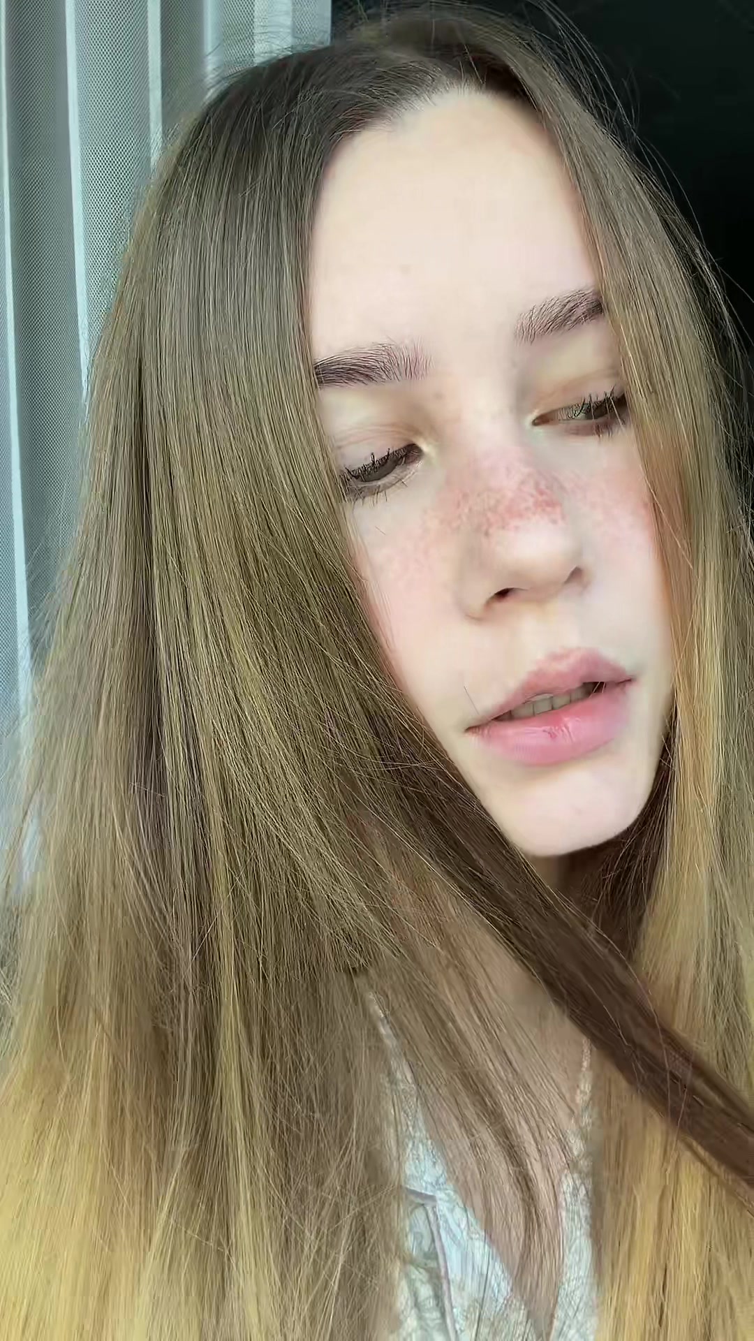 @vvaelss