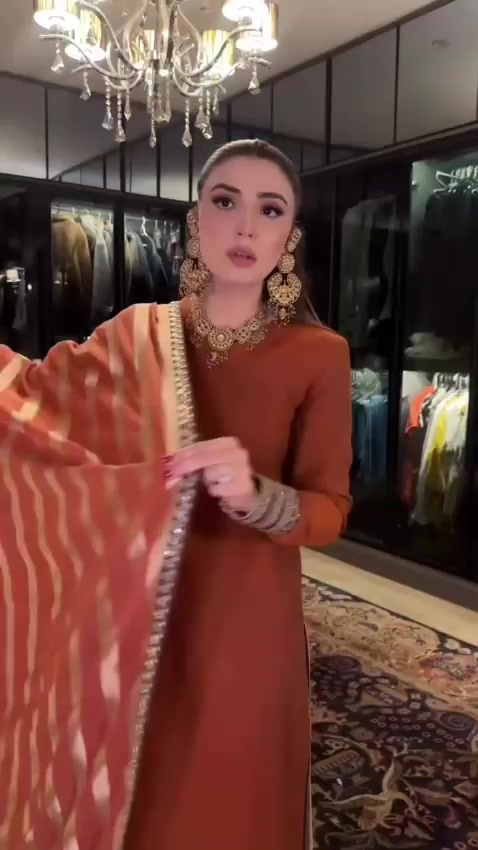 @Anaya fashion store