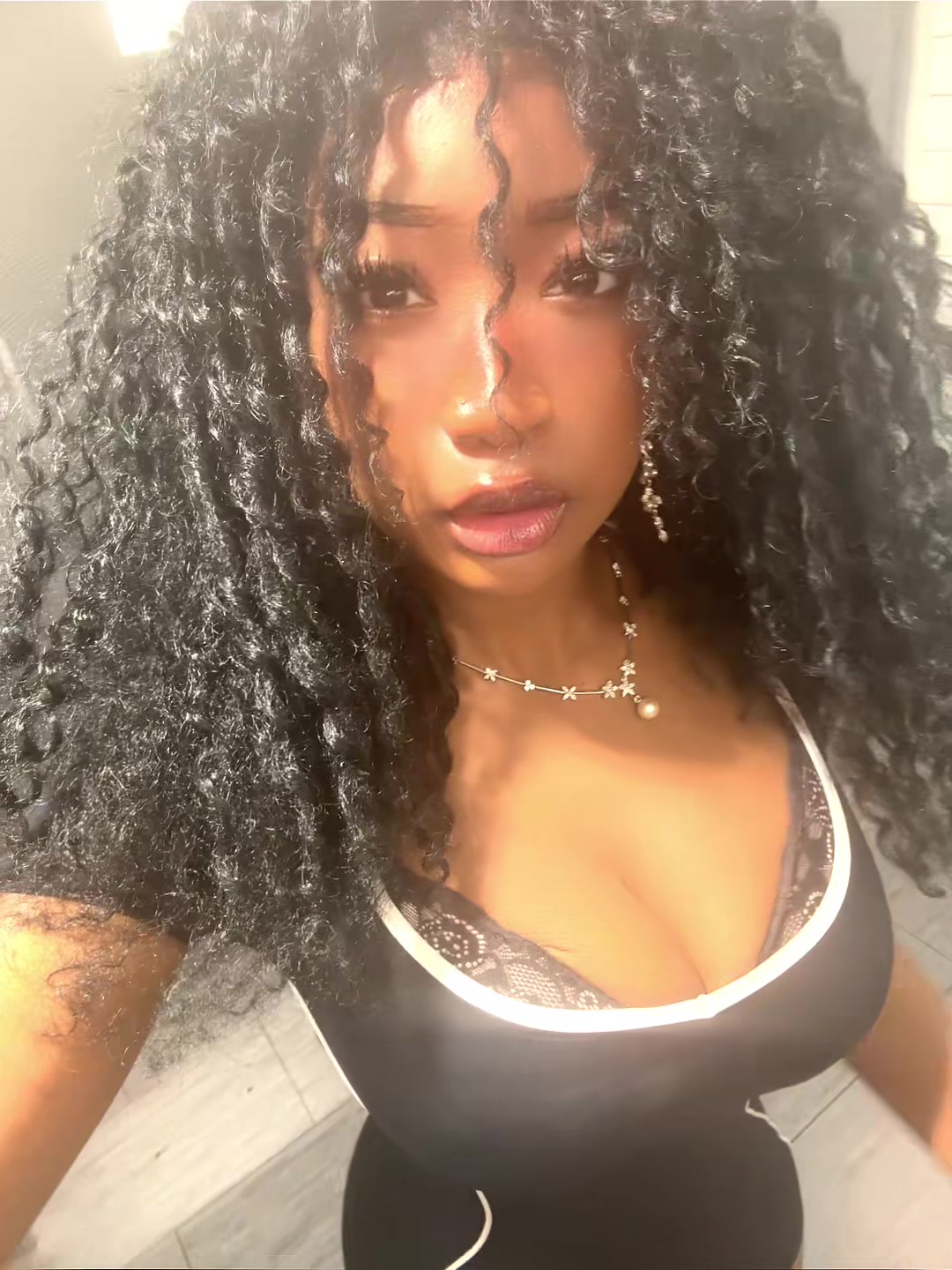 @aisha_ manipulatesnerds🖤🤎🤍