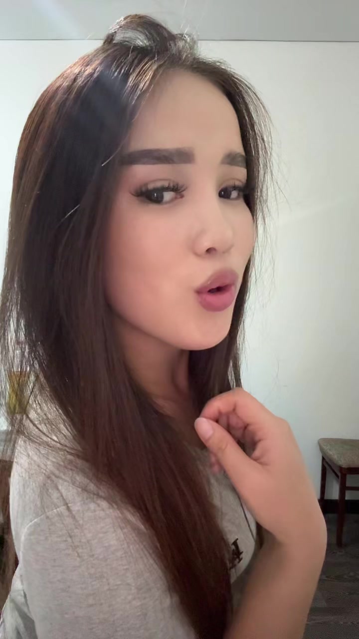 @Салиш🦦