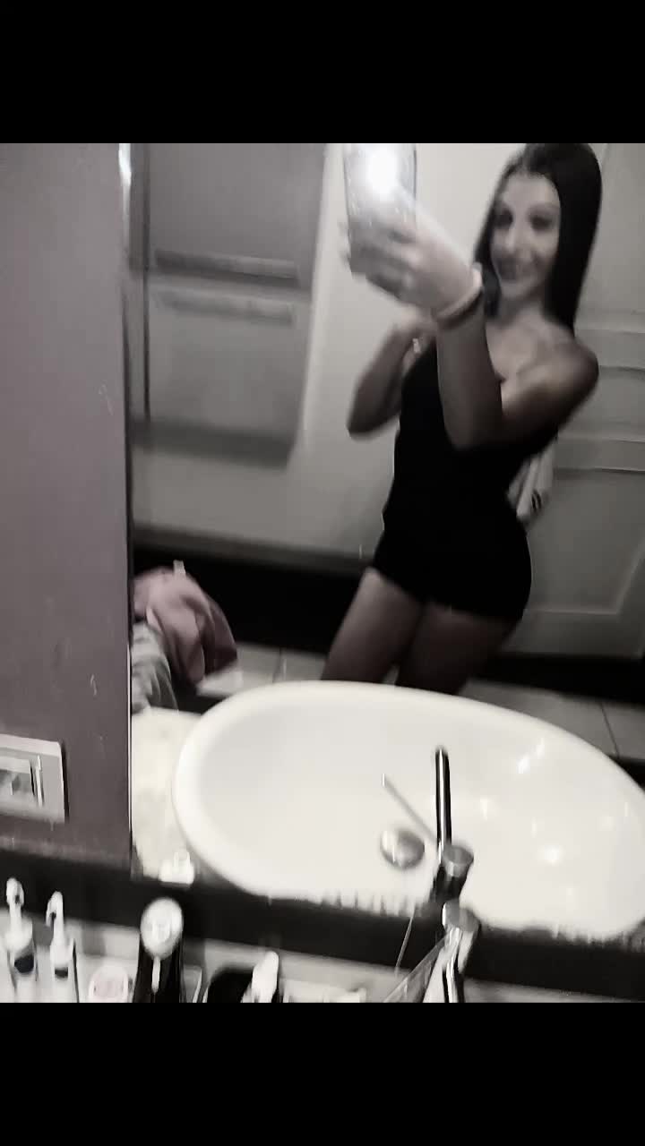 @_emmaaa10_