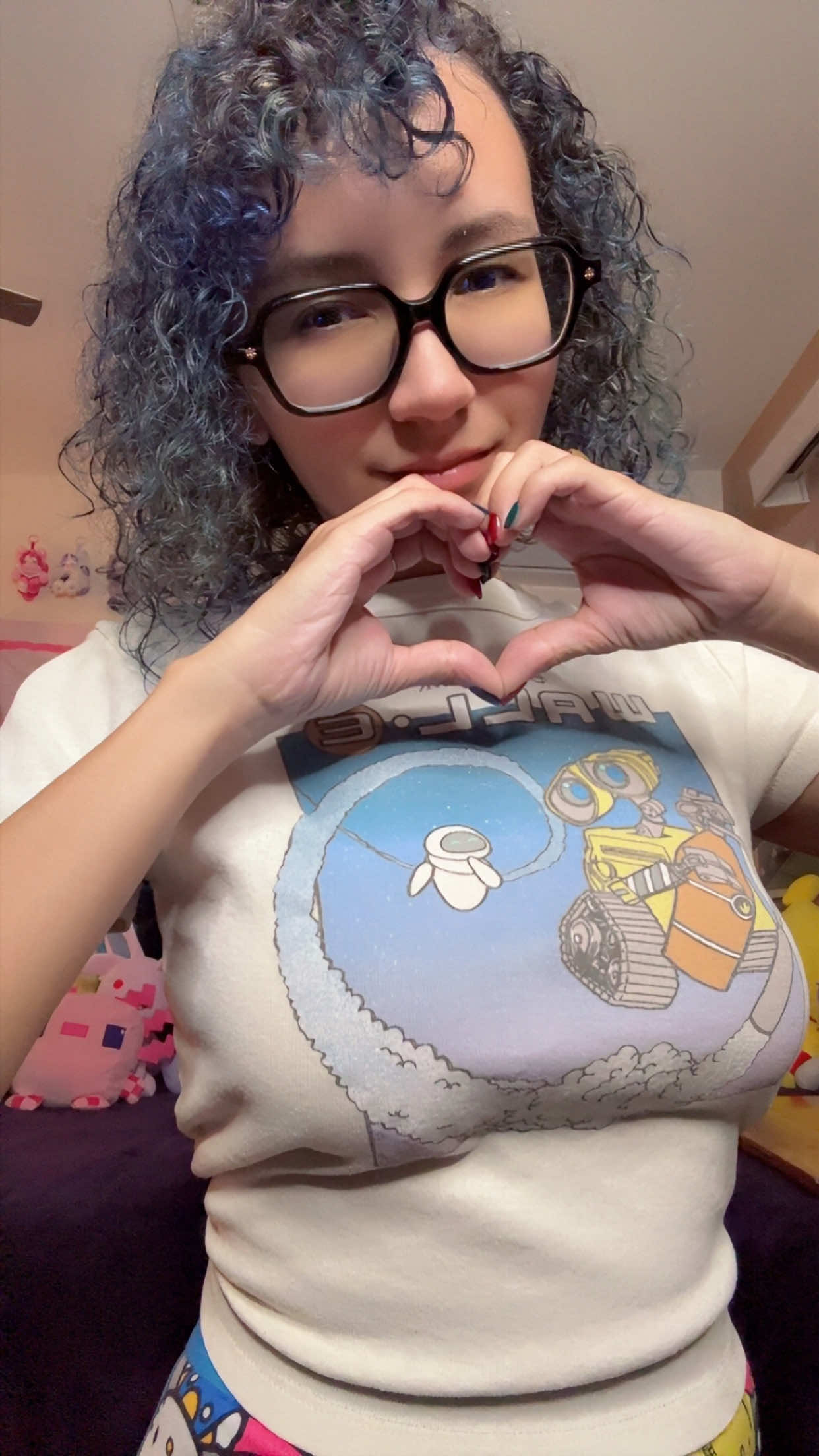 @♡ 𝕂𝕚𝕜𝕚 ♡