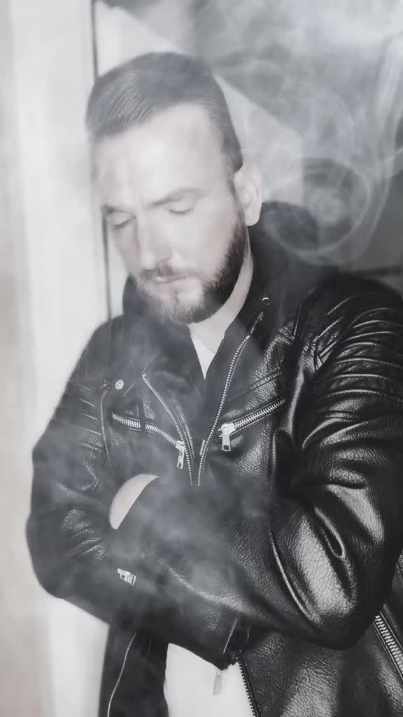 @Mr._H.