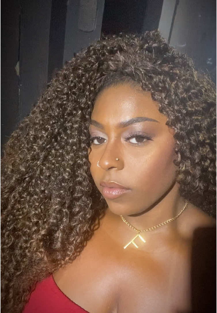 @Flávia Aguiar ✨