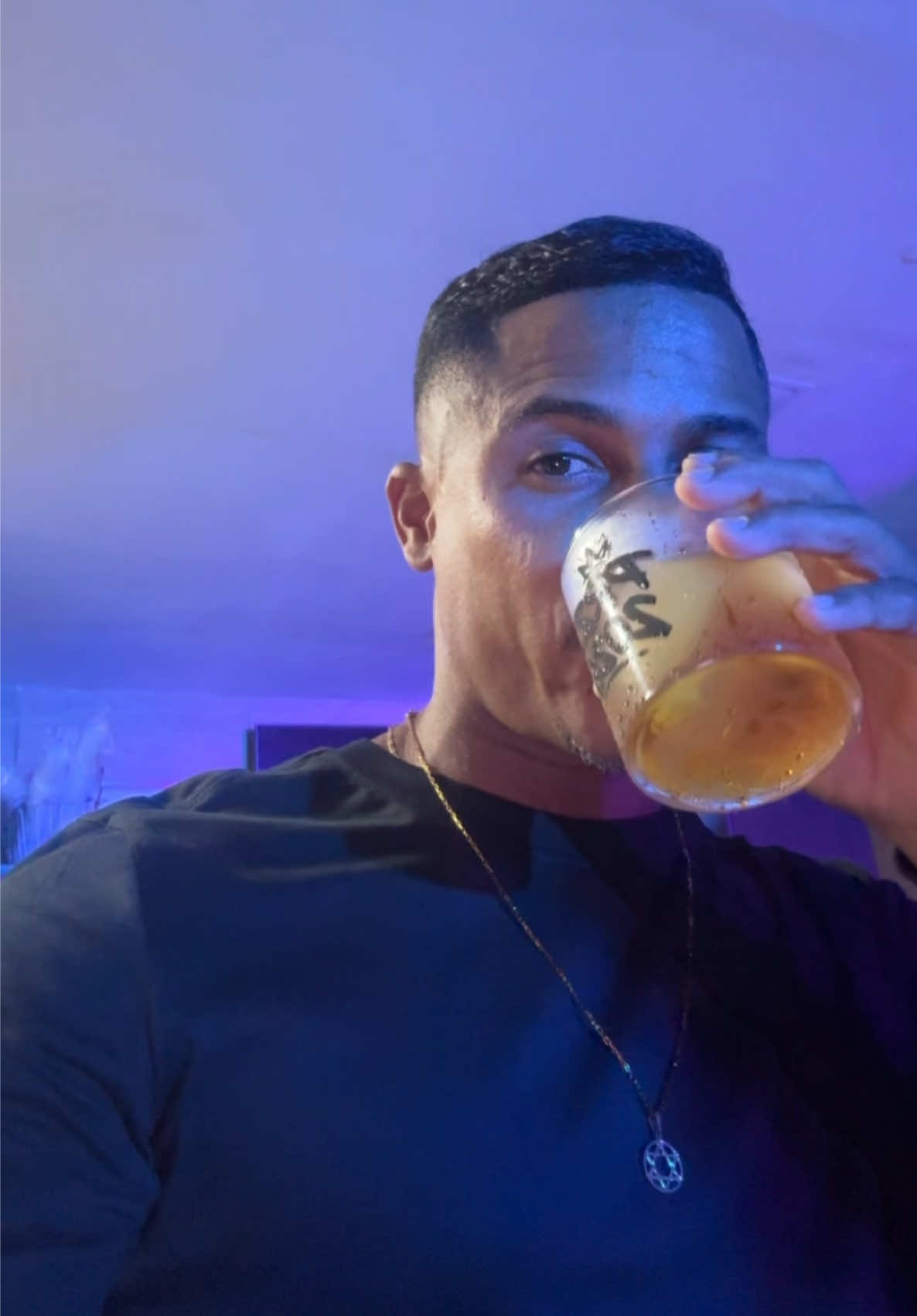 @Lux14