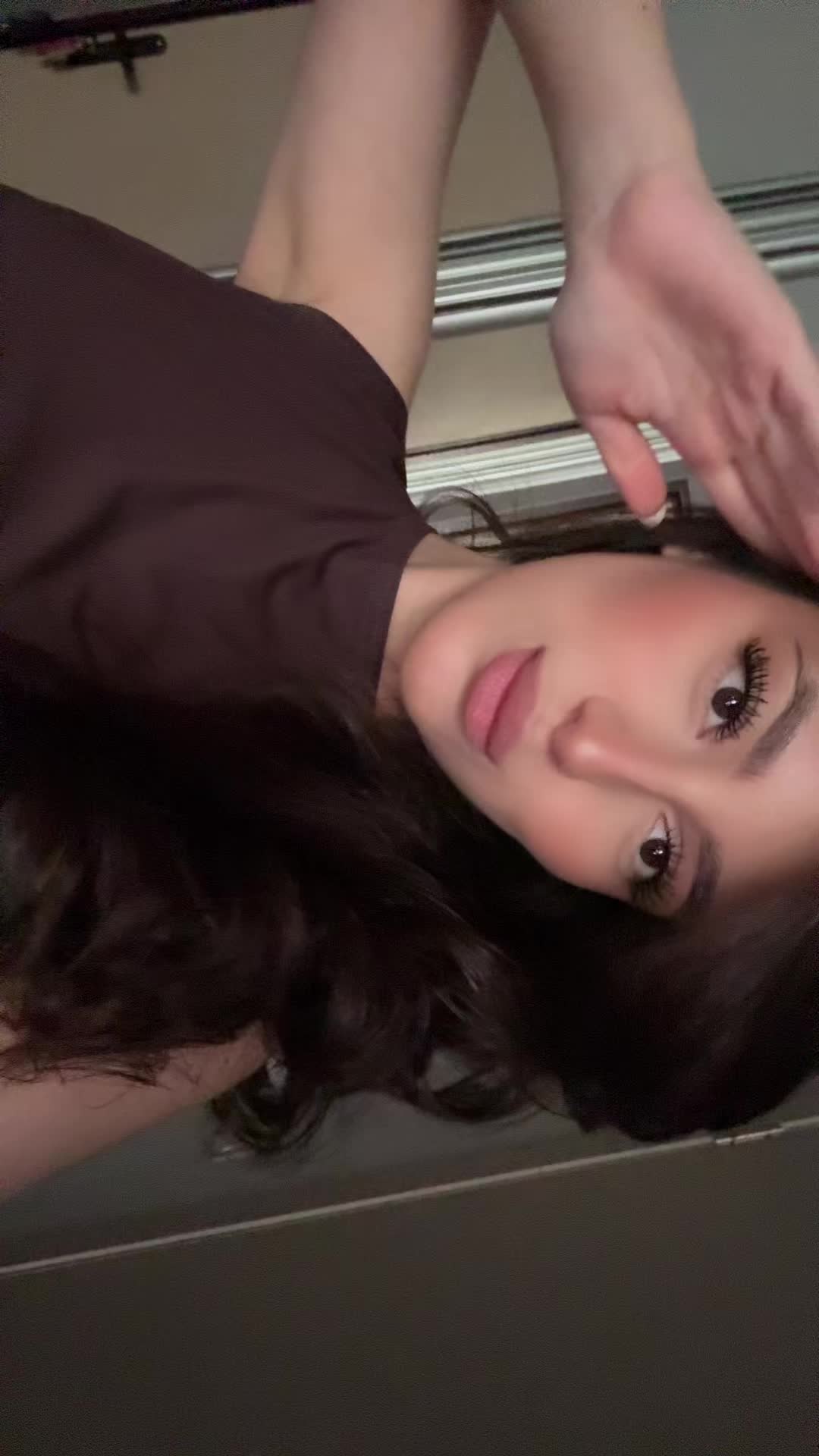 @S.