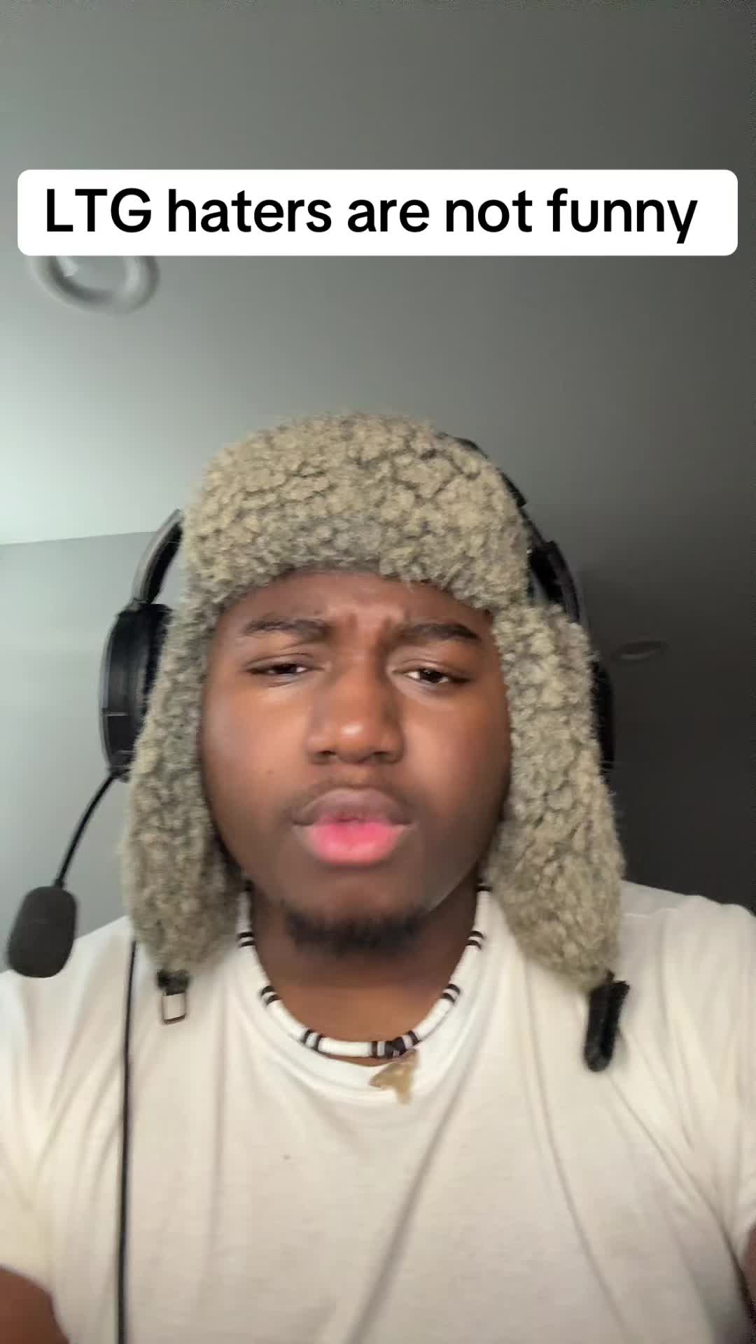 @Idek.J