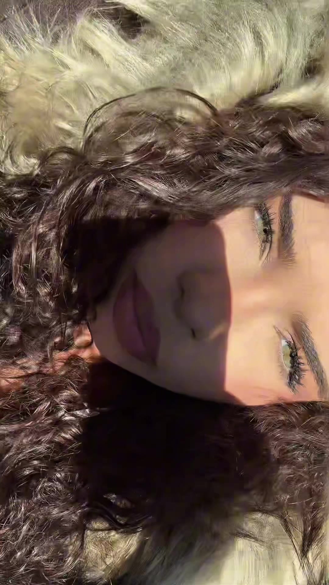 @jælyn