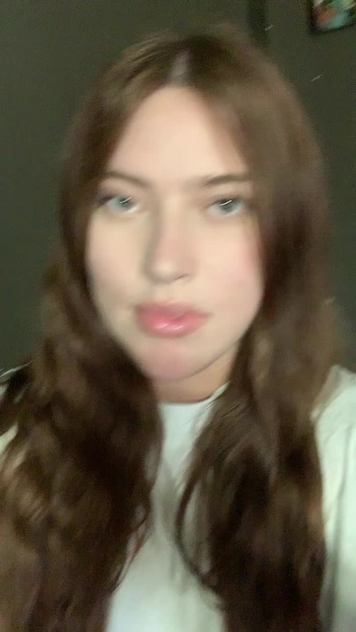 @Julieana