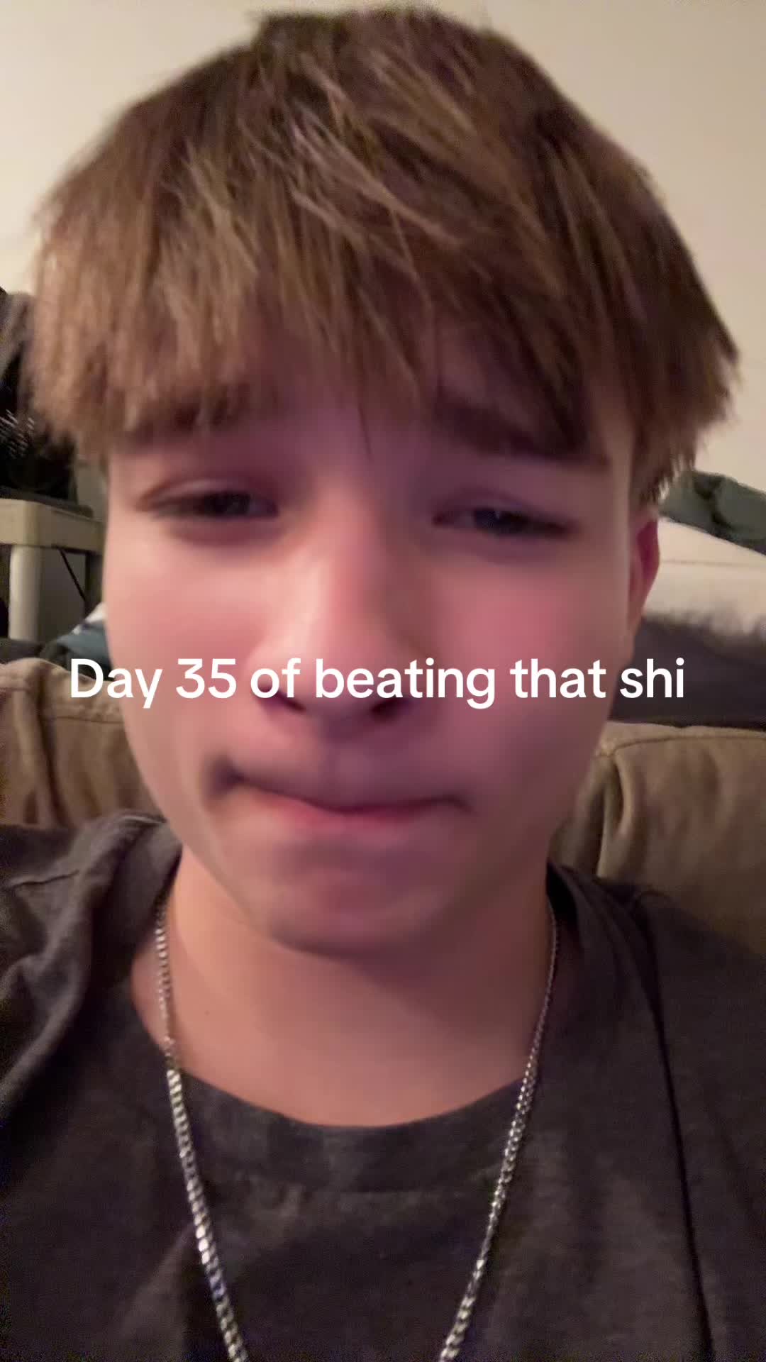 @_tos1ek