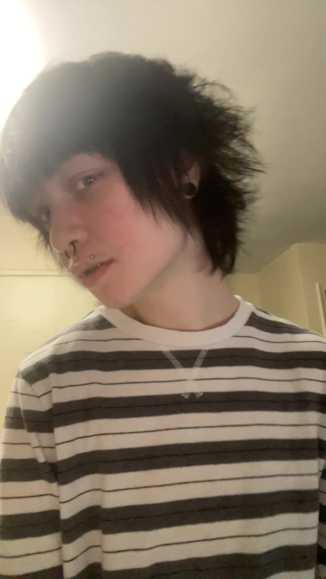 @finsshins
