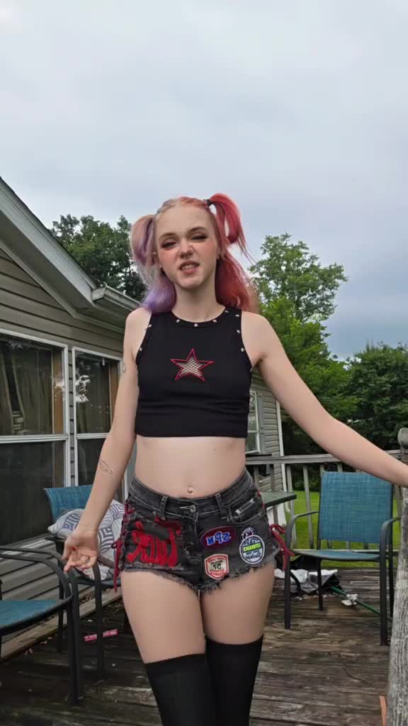 @Carebear🦋🍃