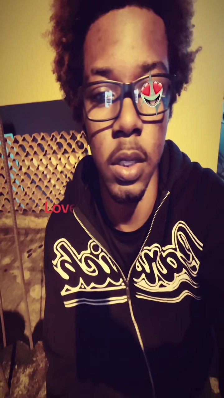 @JAÝ..🦇
