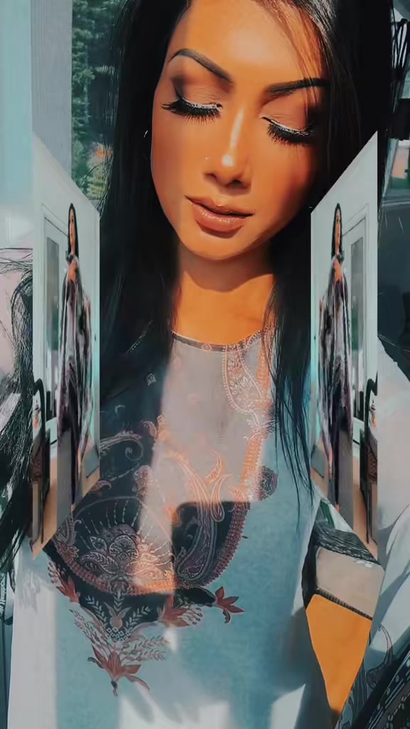 @Zoya the YouTube queen 👸✅1