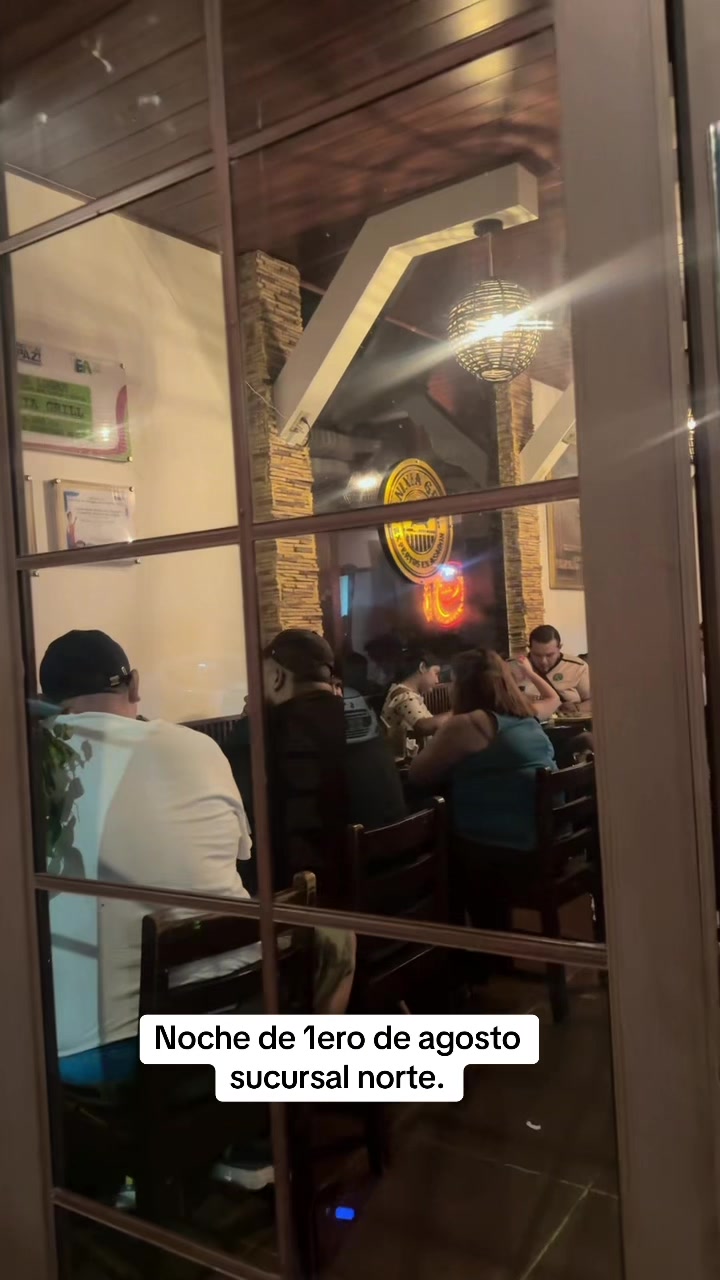 @JANIXIA GRILL