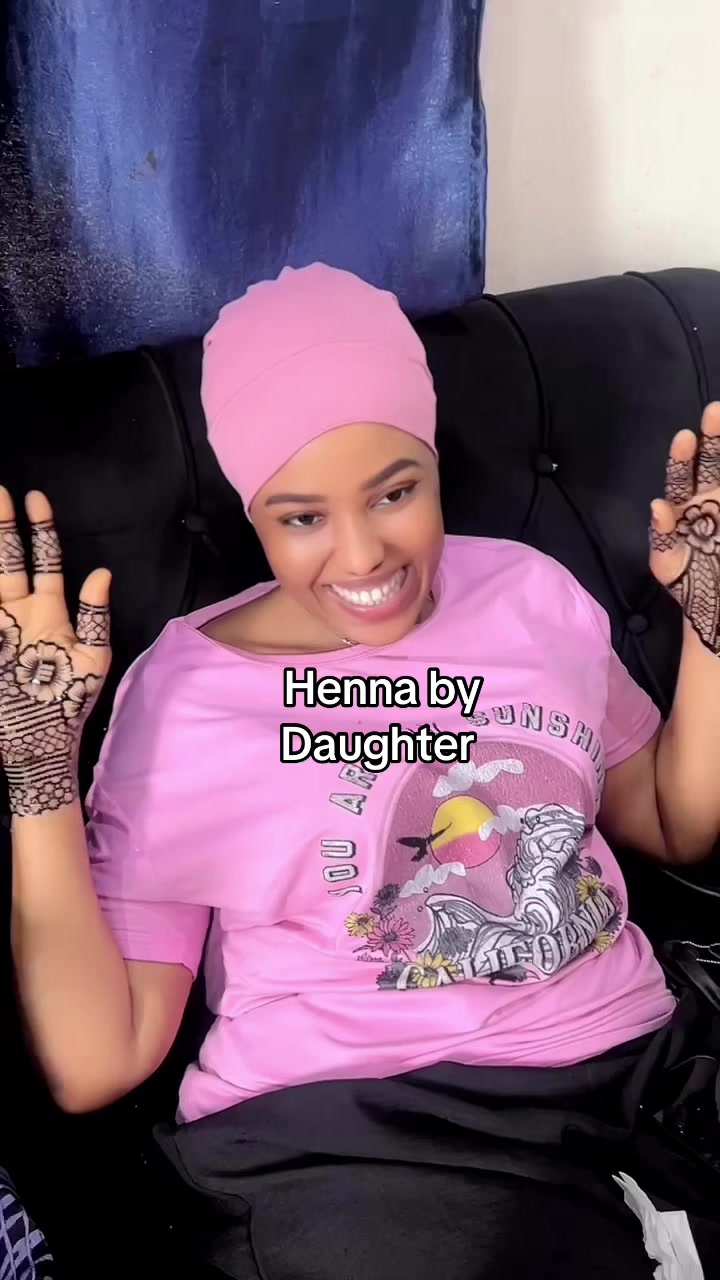 @hennabydaughter2