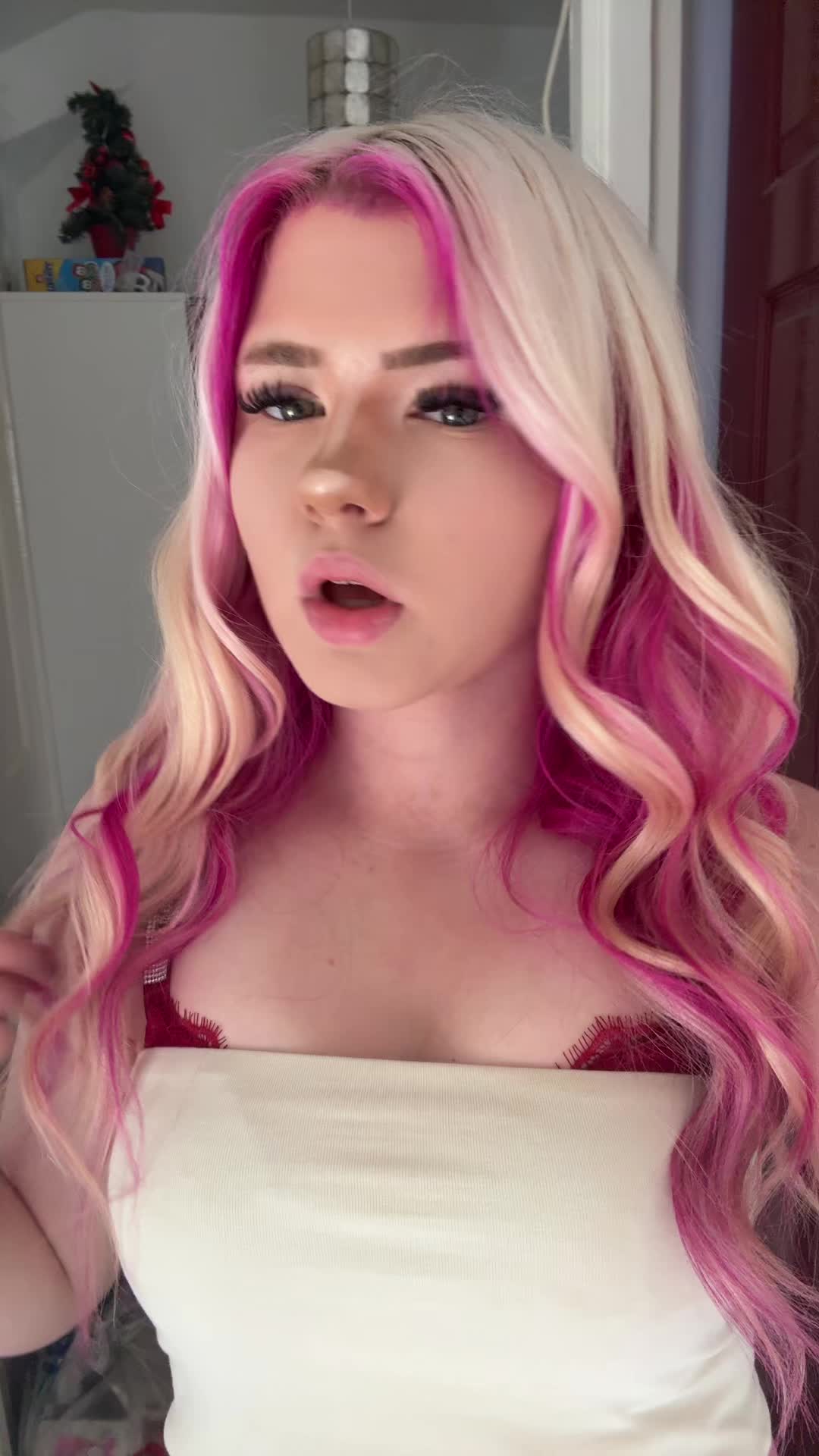 @𝐹𝓇𝑒𝓎ꨄ︎